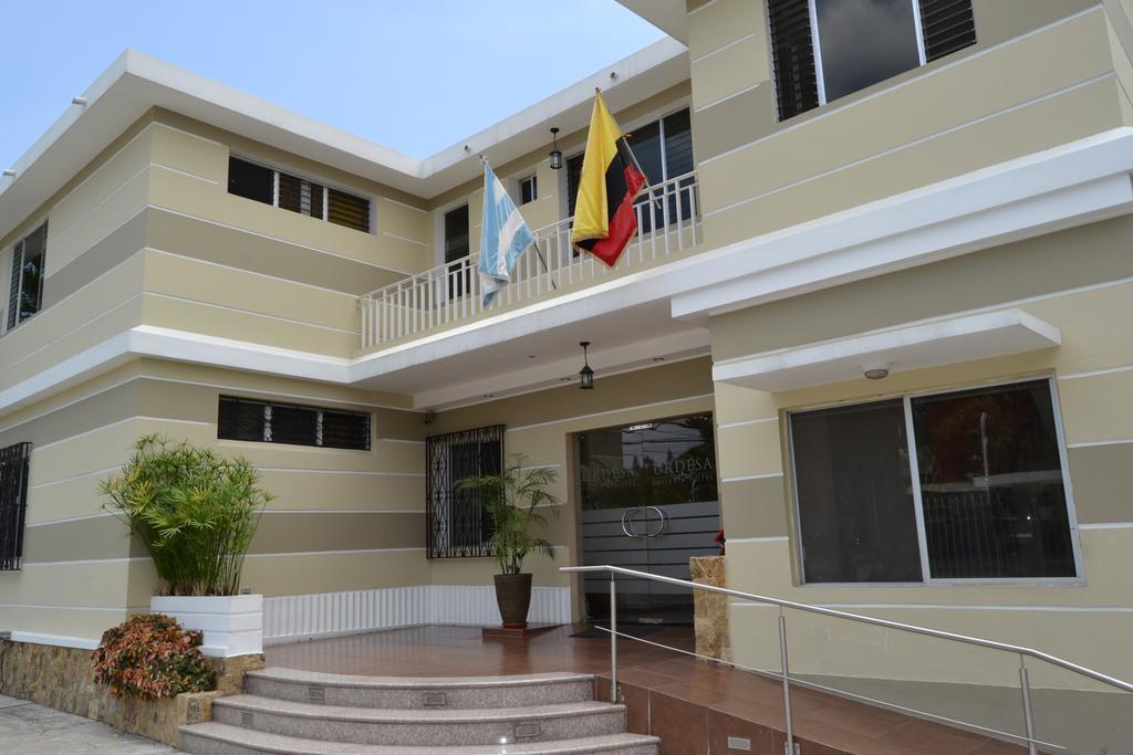 Urdesa Suites Hotel Guayaquil Exterior photo